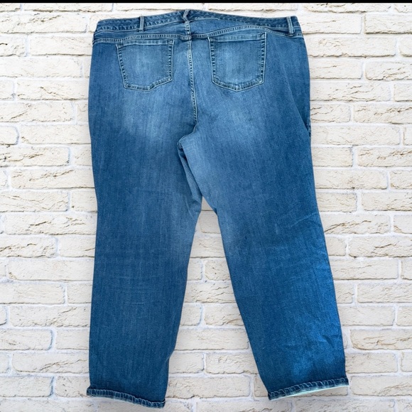 Torrid Boyfriend Straight Vintage Stretch Mid-Rise Jean Size 26 R - Picture 2 of 4